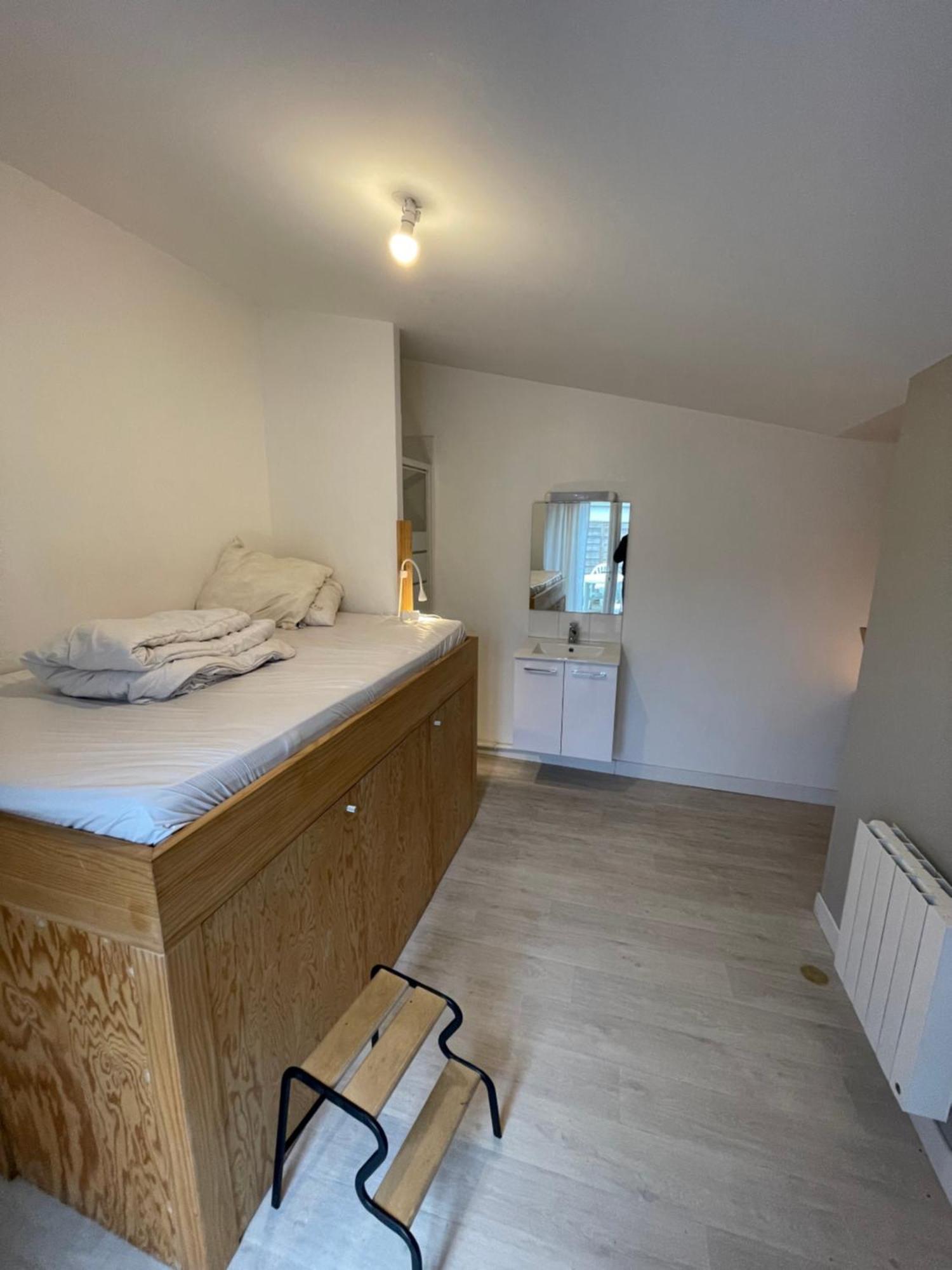 סנון Chambre Privee Dans Maison D'Hotes מראה חיצוני תמונה